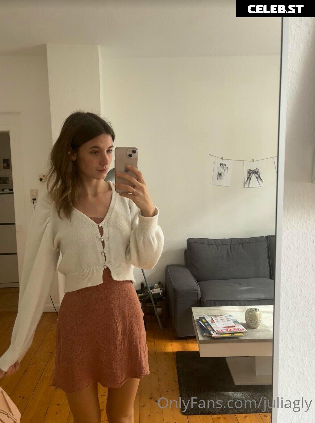 juliagly Image 537614