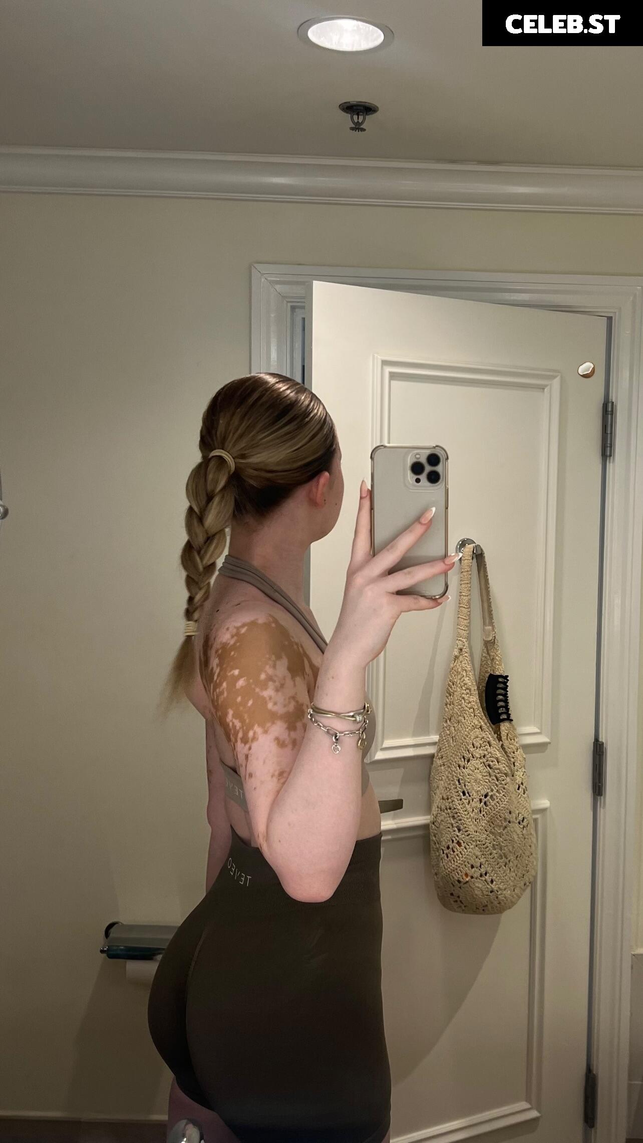 Sophia Elena Image 537215