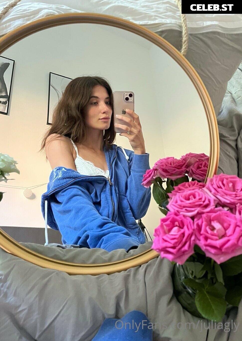 juliagly Image 537808