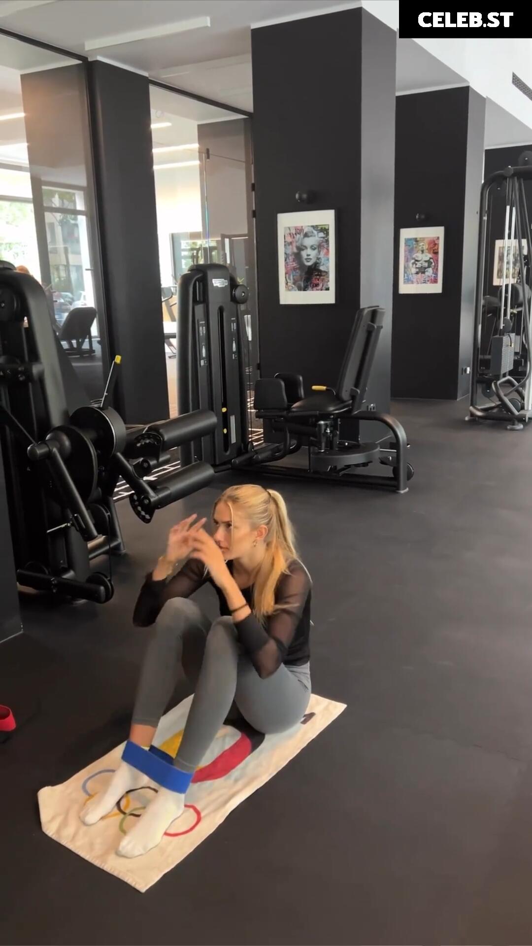 Alica Schmidt Image 536595