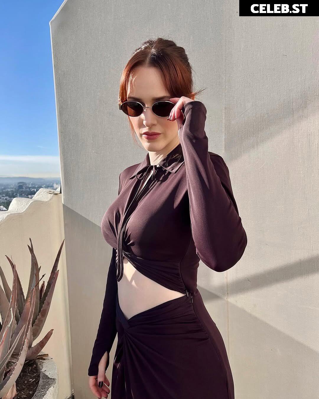 Rachel Brosnahan (Marvelous Mrs. Maisel) Image 5366082