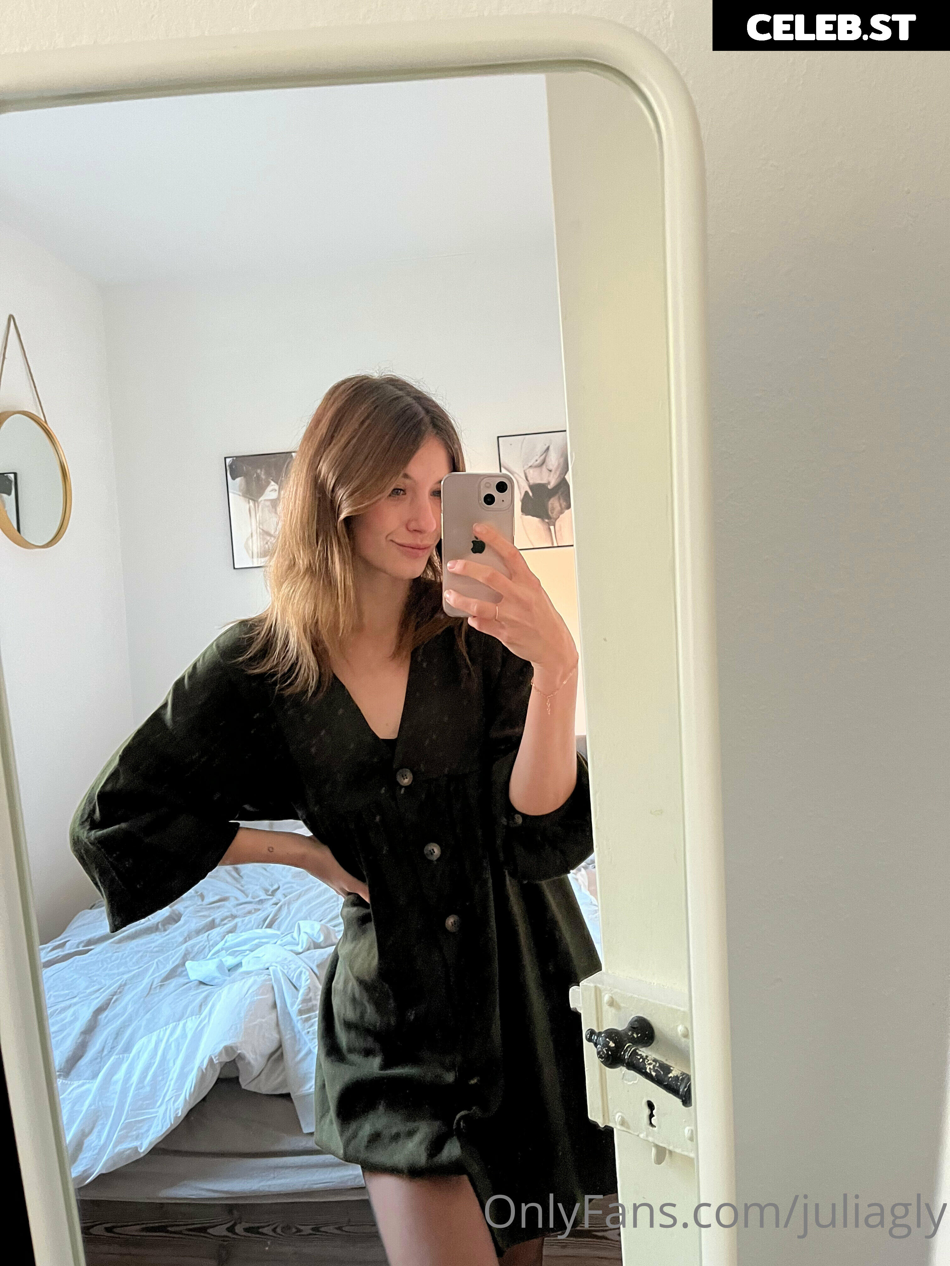 juliagly Image 536195