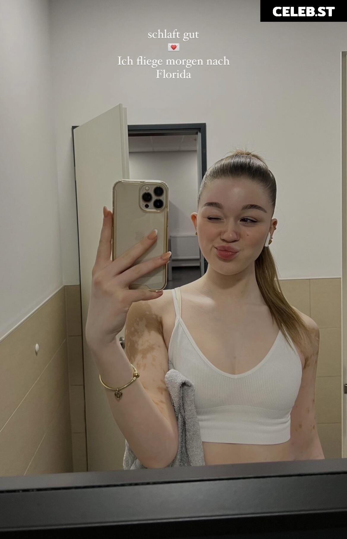 Sophia Elena Image 536912