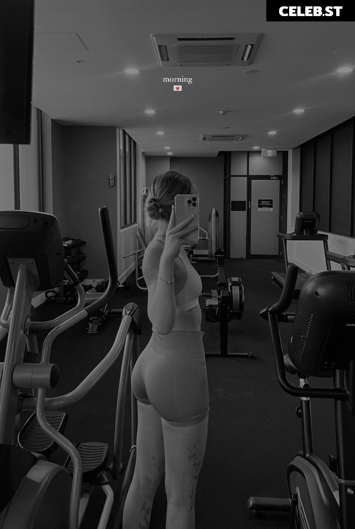 Sophia Elena Image 536995