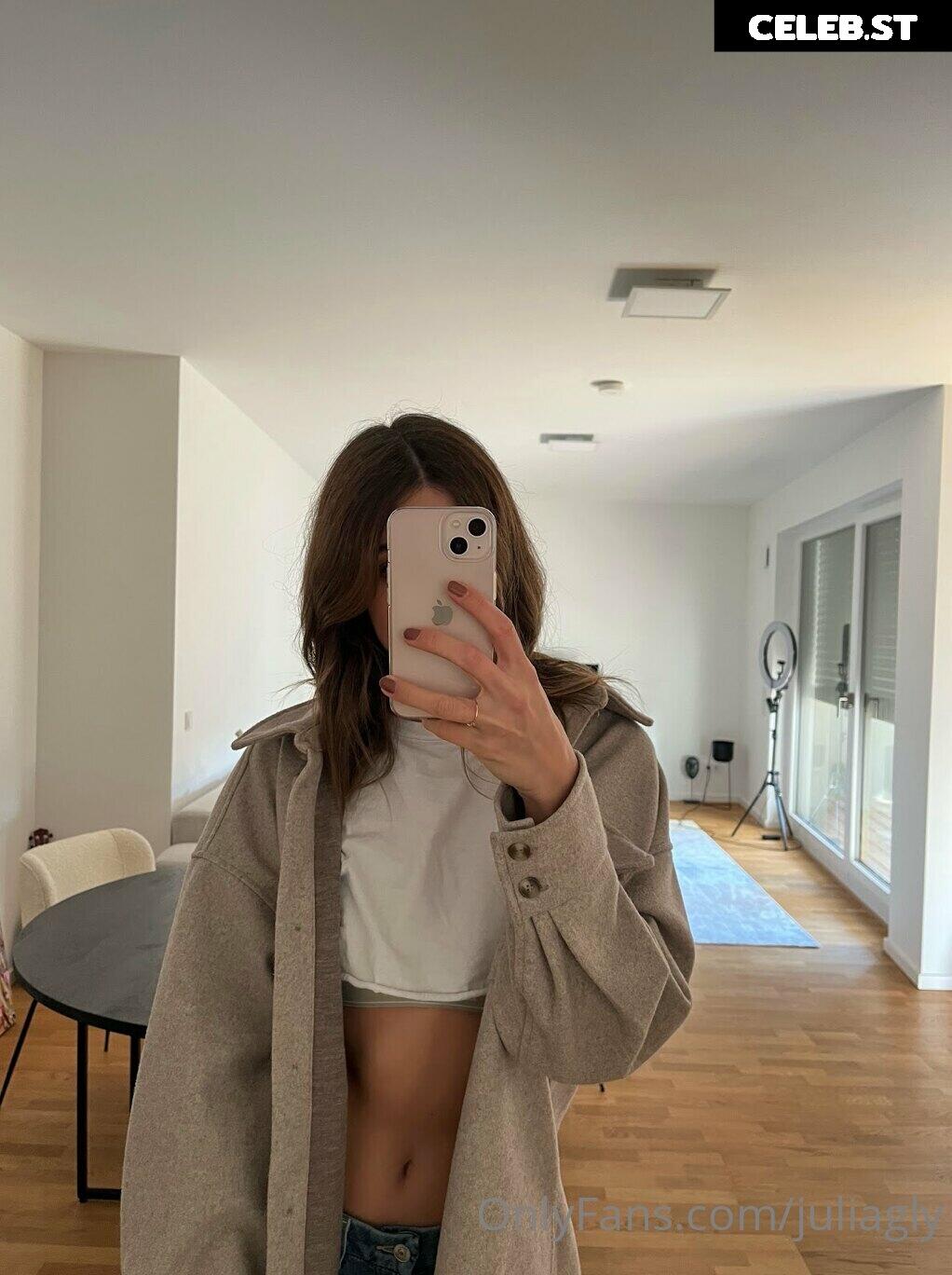 juliagly Image 535763