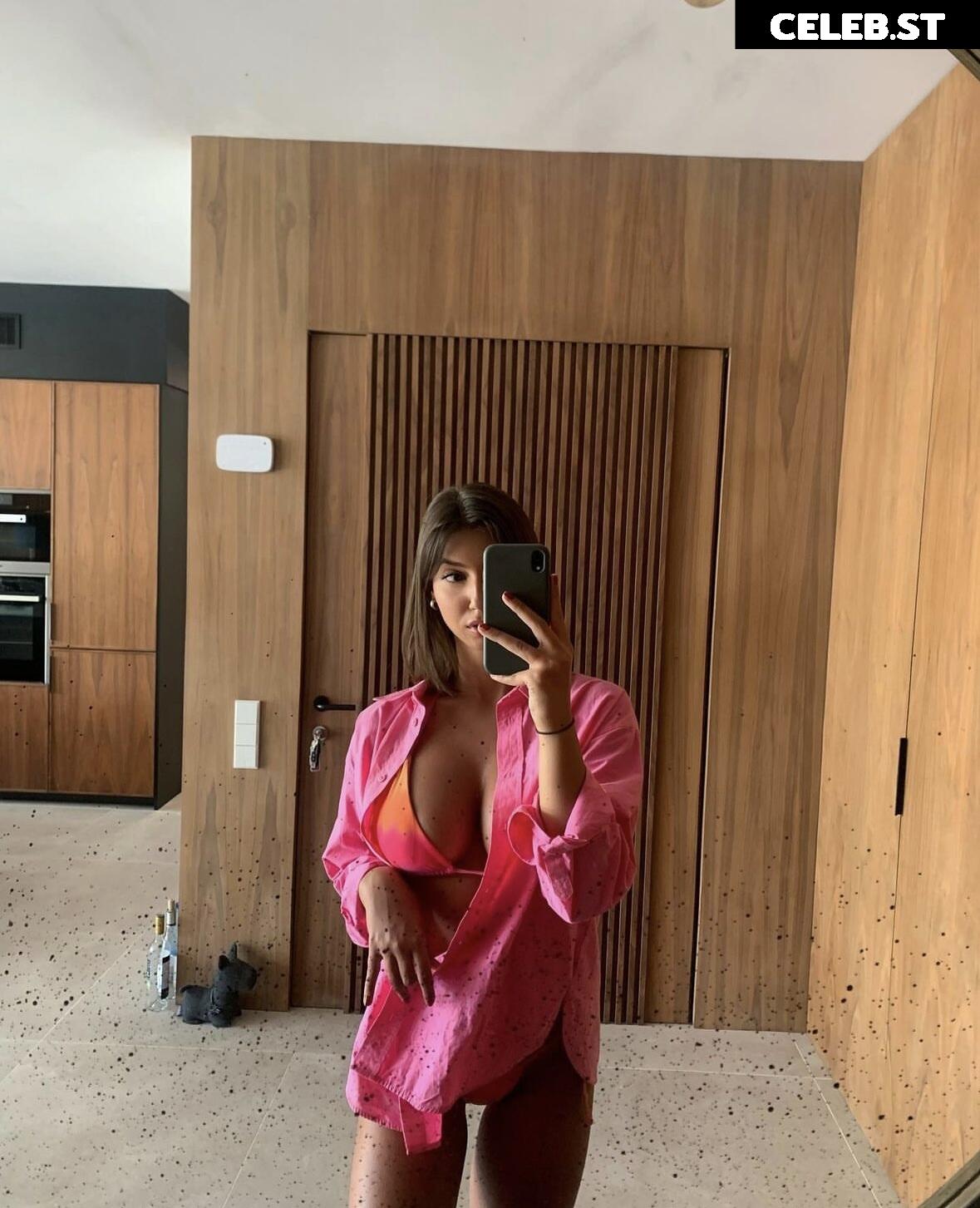 lisashnk Image 535717