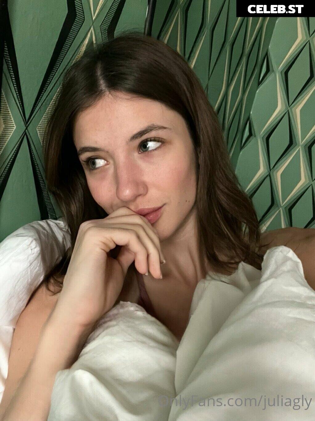 juliagly Image 535962