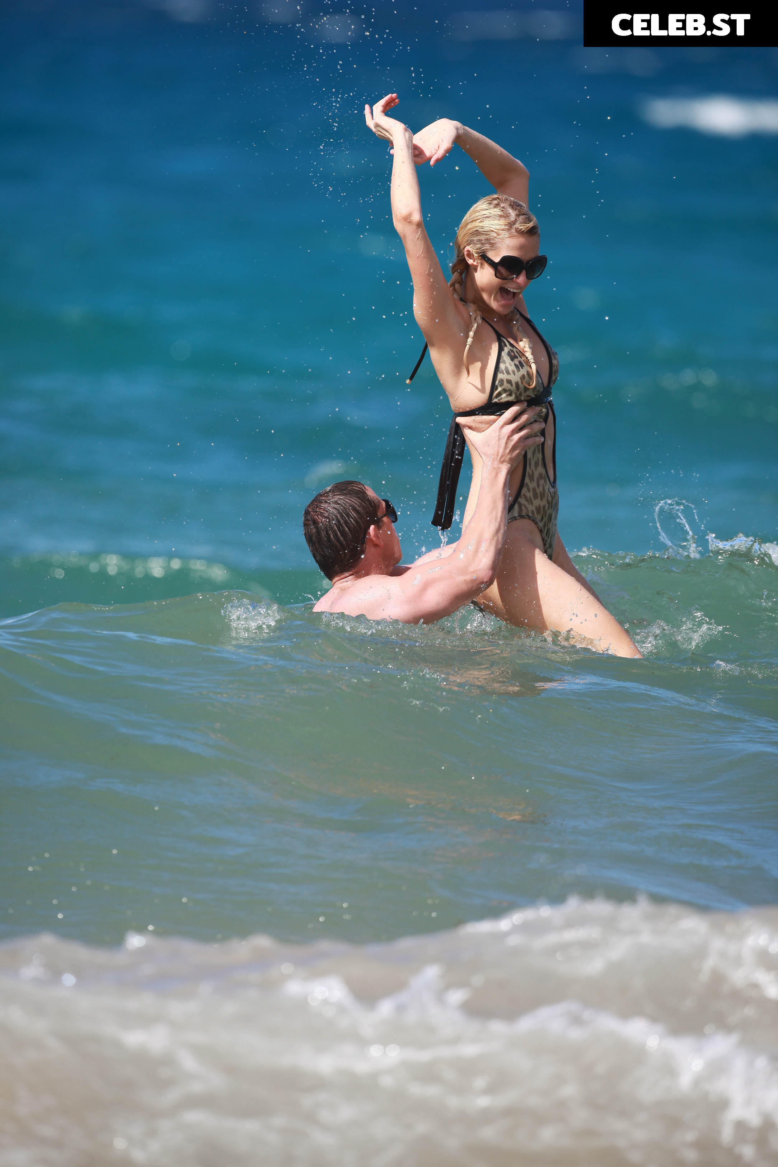 Paris Hilton Image 5332389