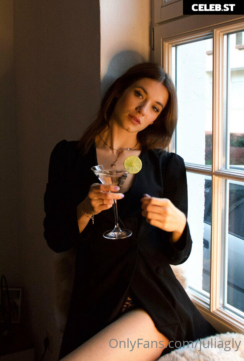 juliagly Image 533847