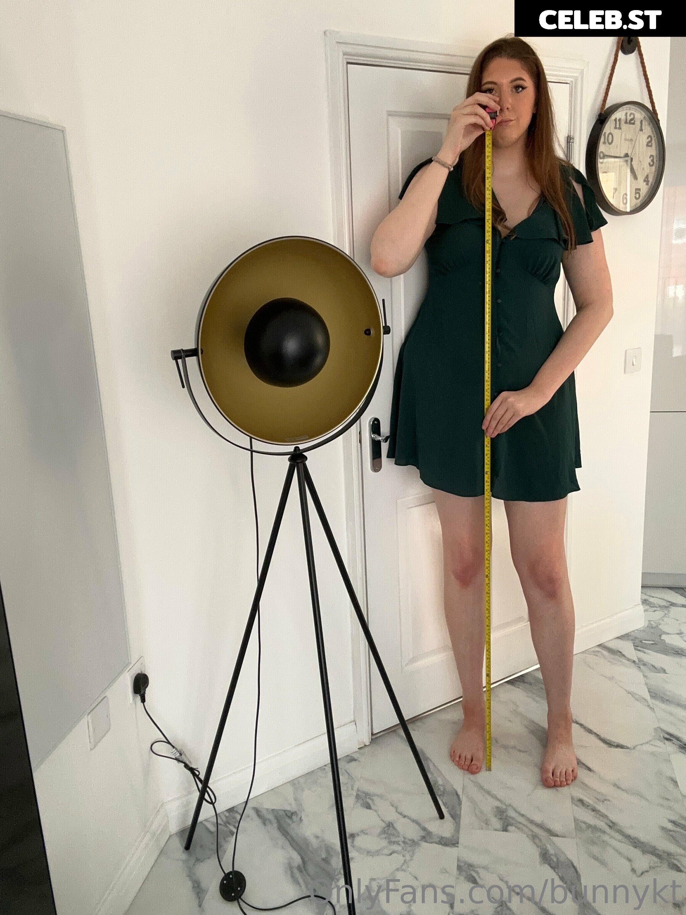 Katie Woolls / tallgirlkatie Image 5314110