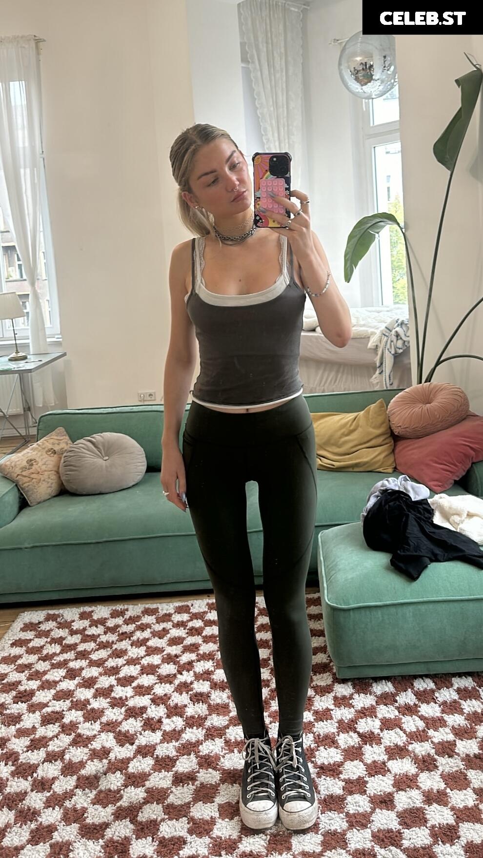 Julia Wulf Image 531205