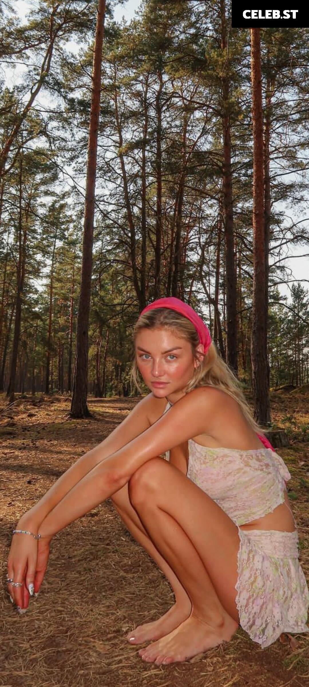 Julia Wulf Image 530287