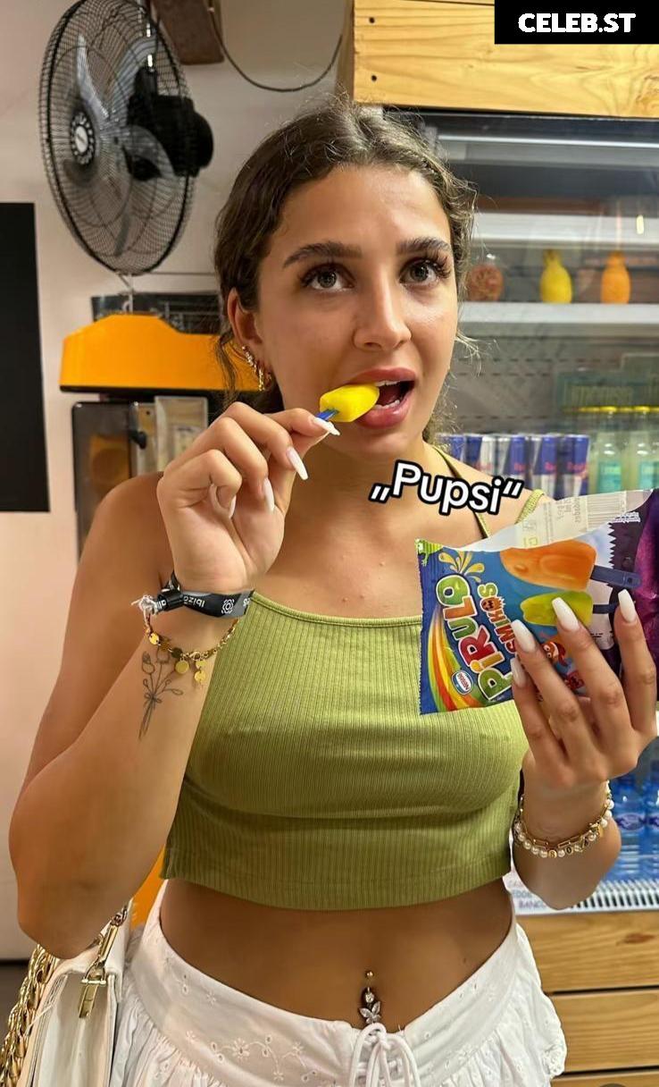 Joana Salamone Image 589588