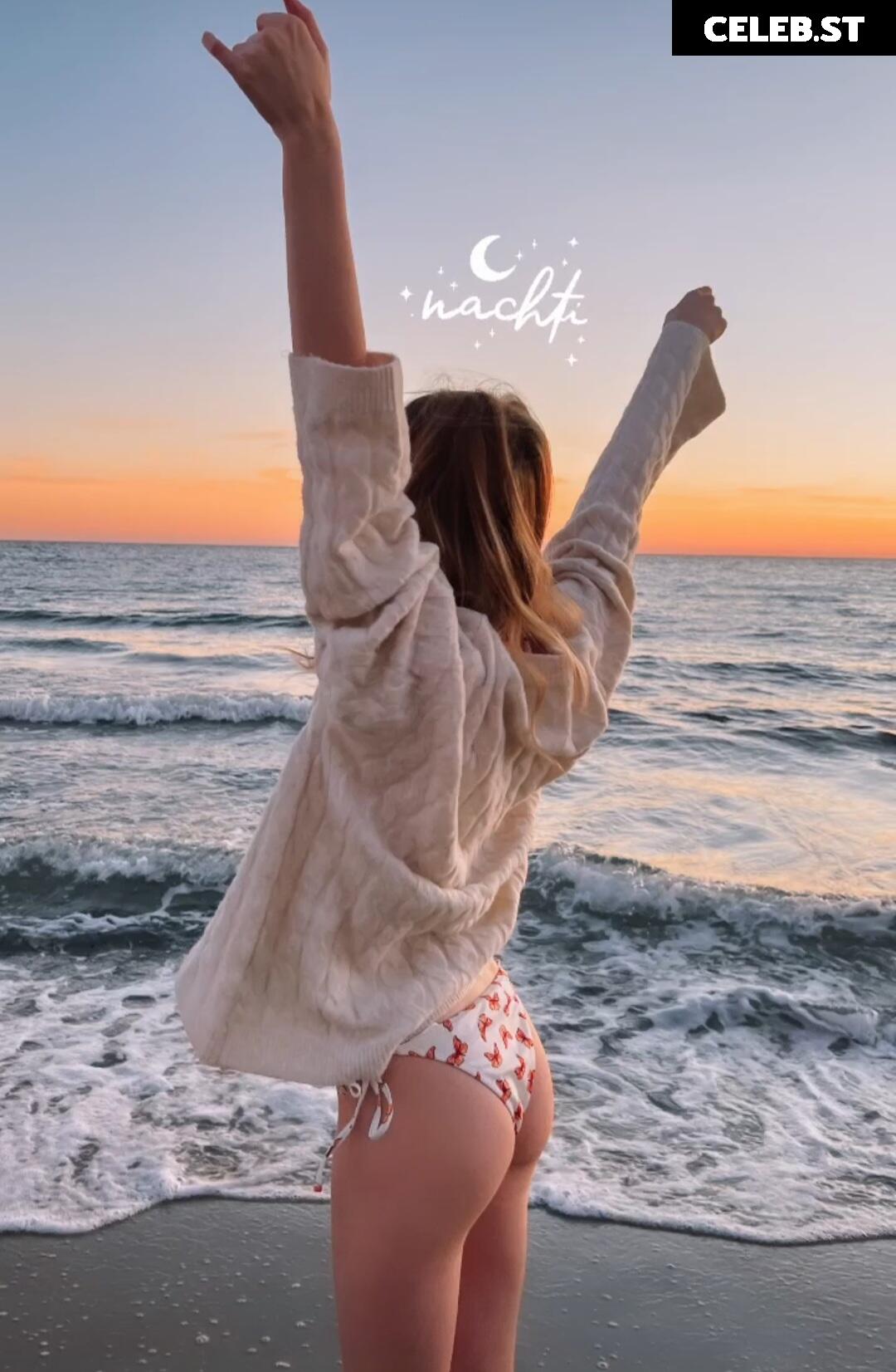 Lea Peach Image 589346