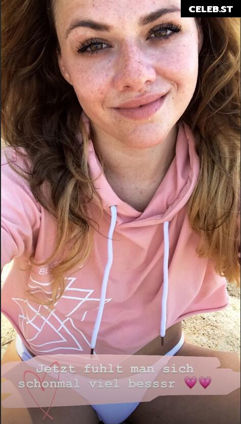 Yvonne Pferrer Image 588645