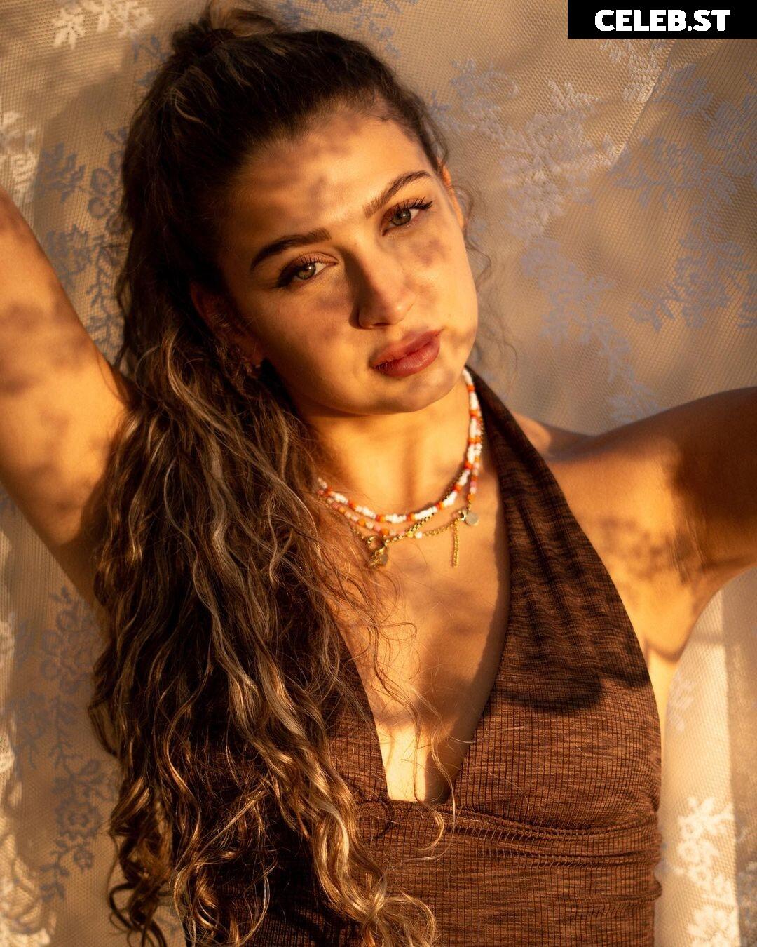 Joana Salamone Image 588481