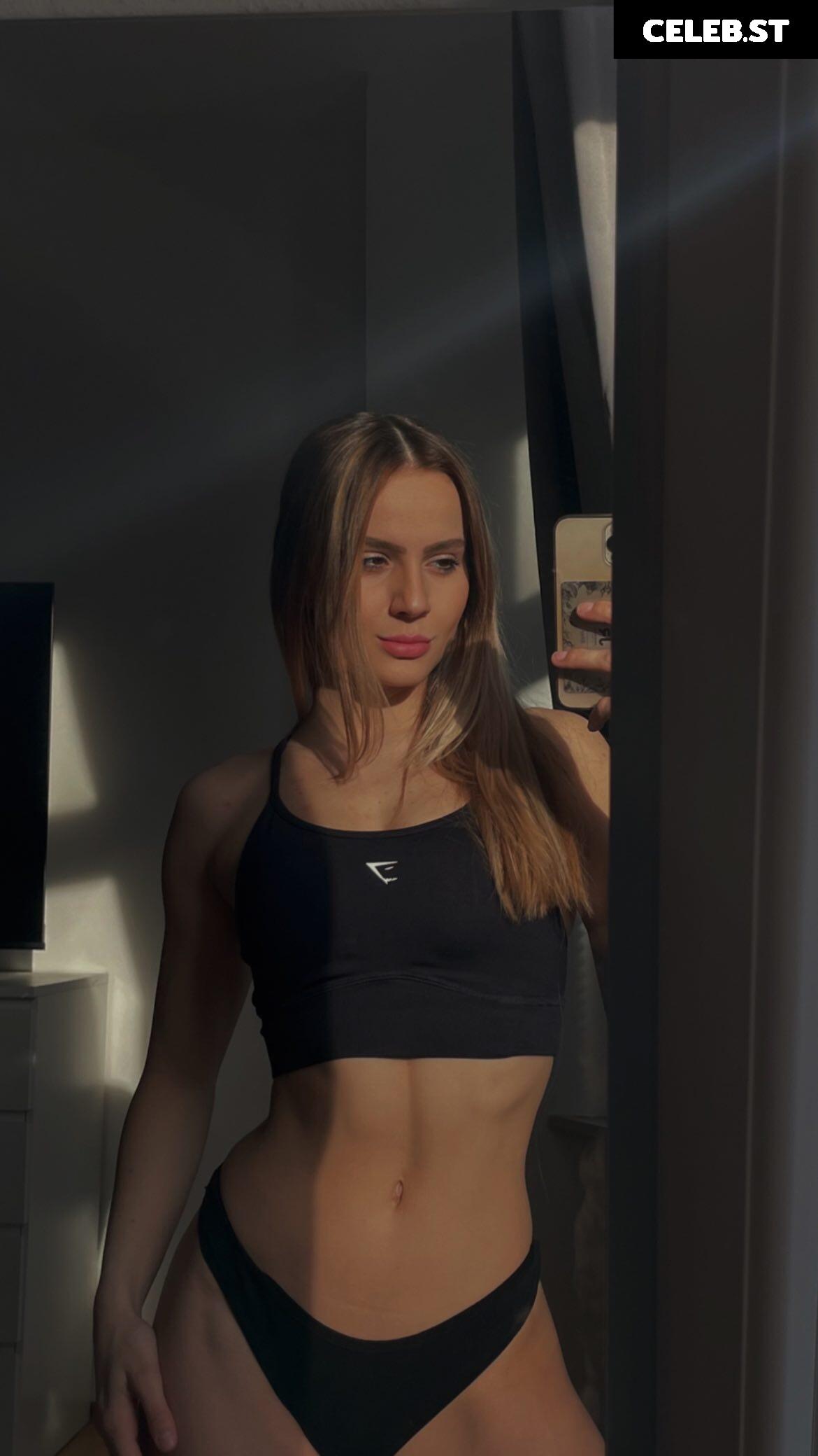 Amelie Kollek Image 588460