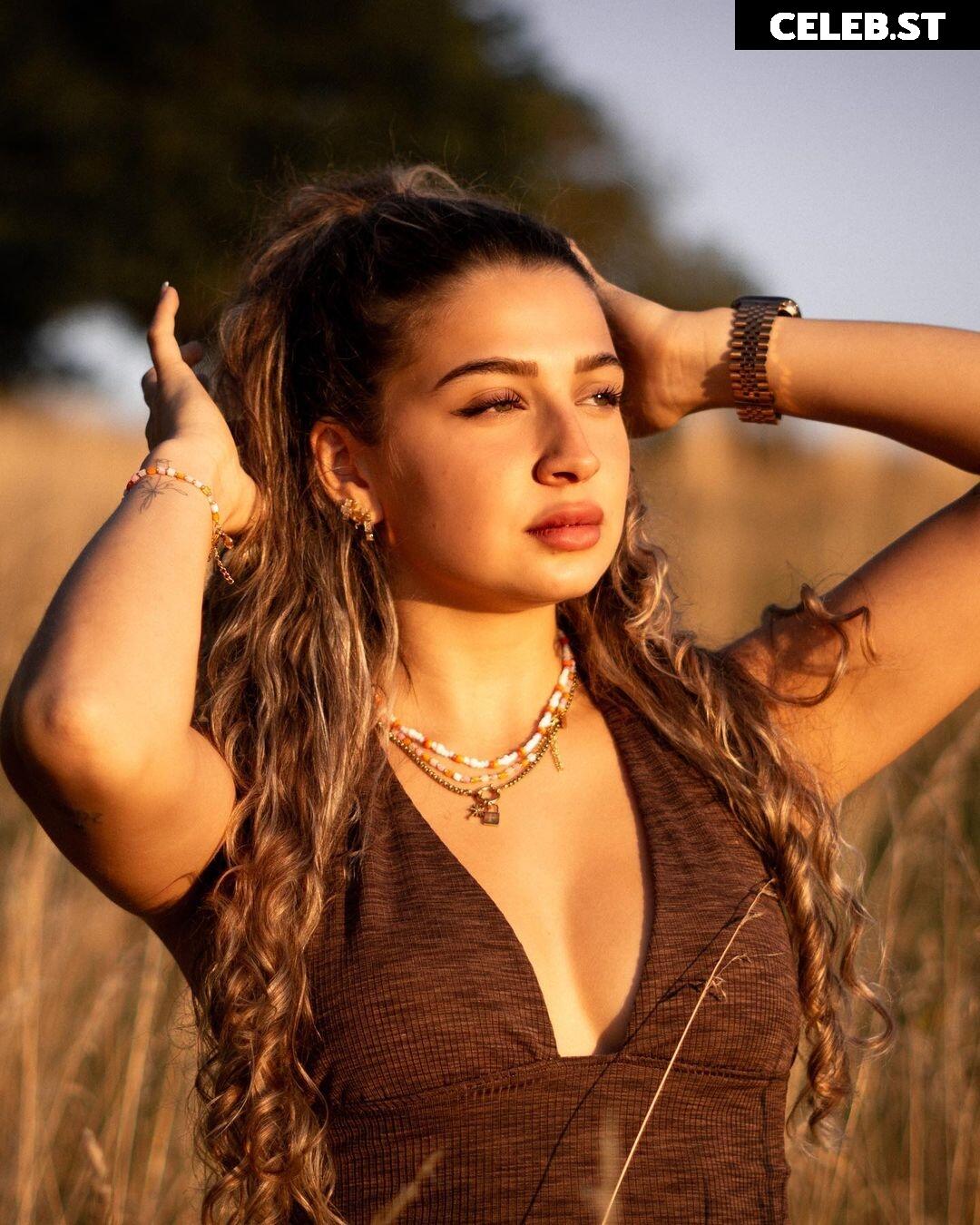 Joana Salamone Image 588496