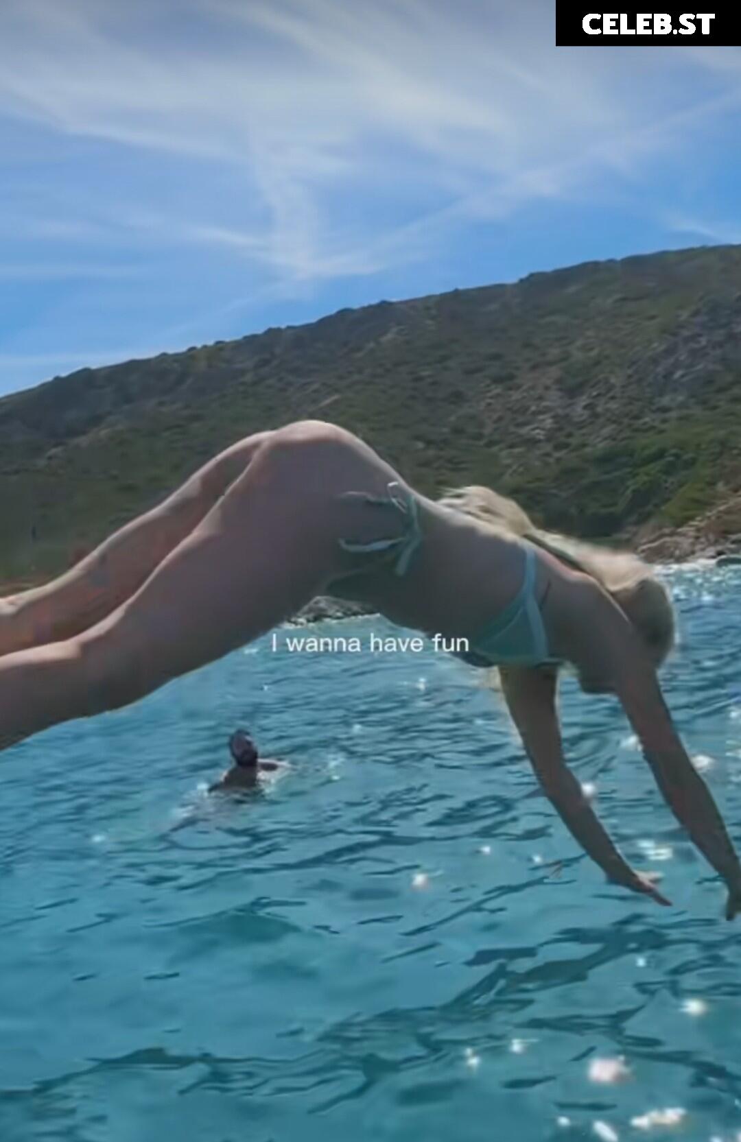 celinealbar Image 588124