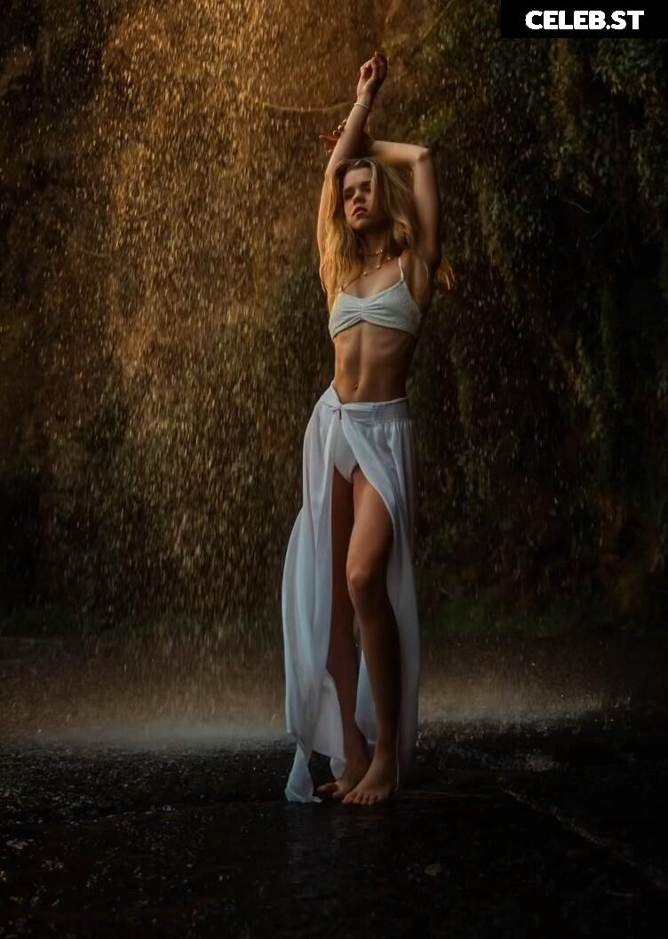 Lea Peach Image 588223