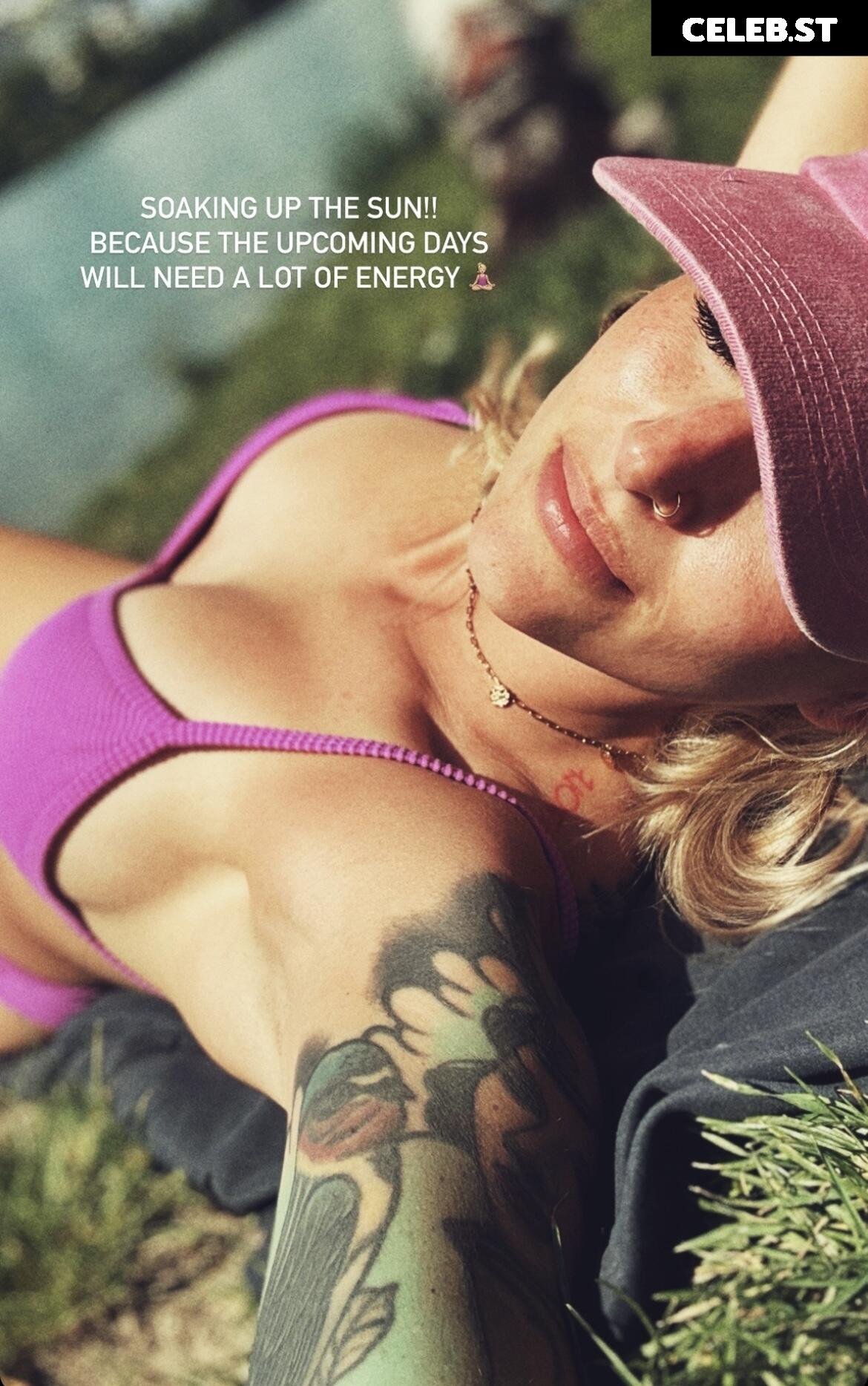 Miss Peaches Image 588375