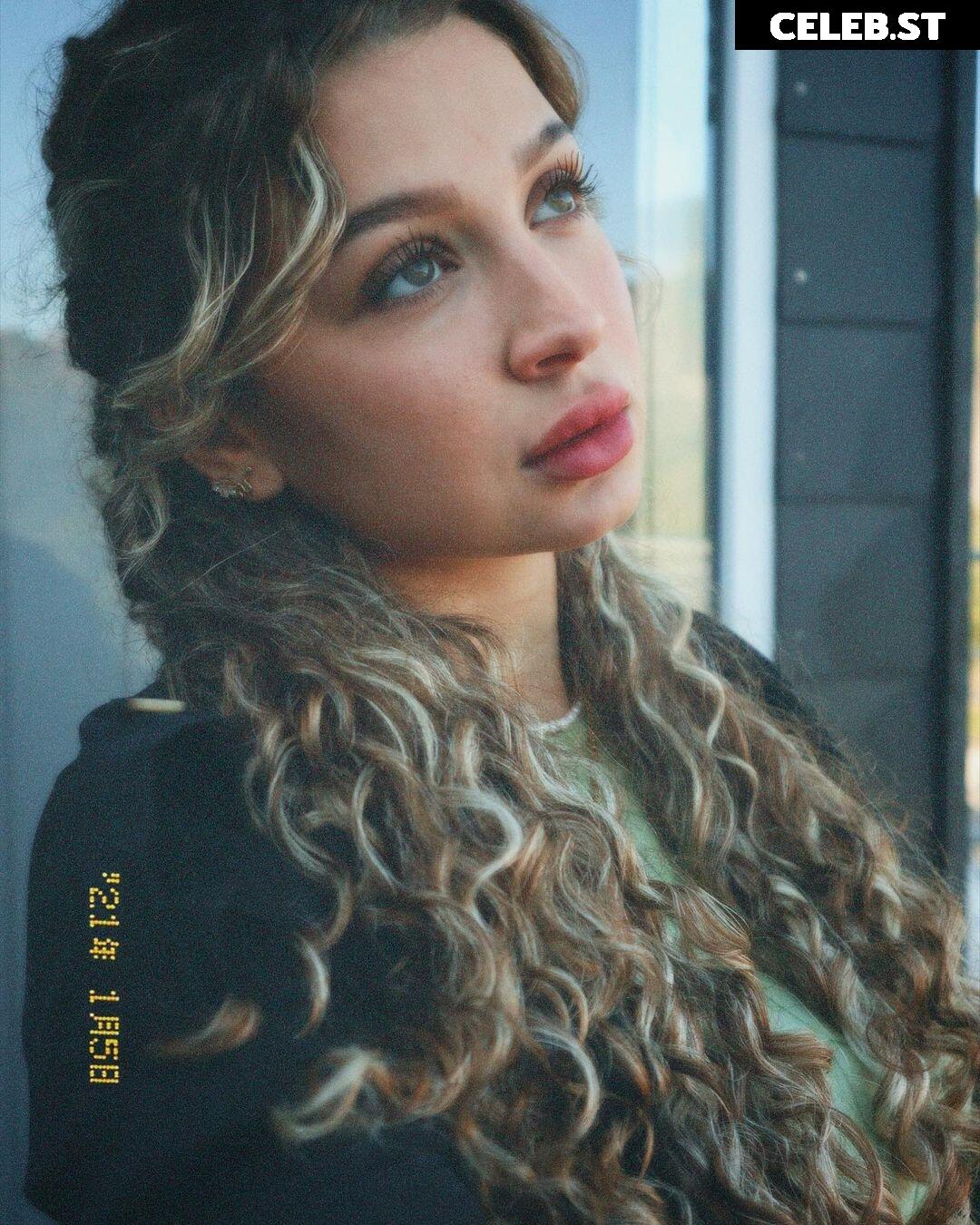 Joana Salamone Image 588336