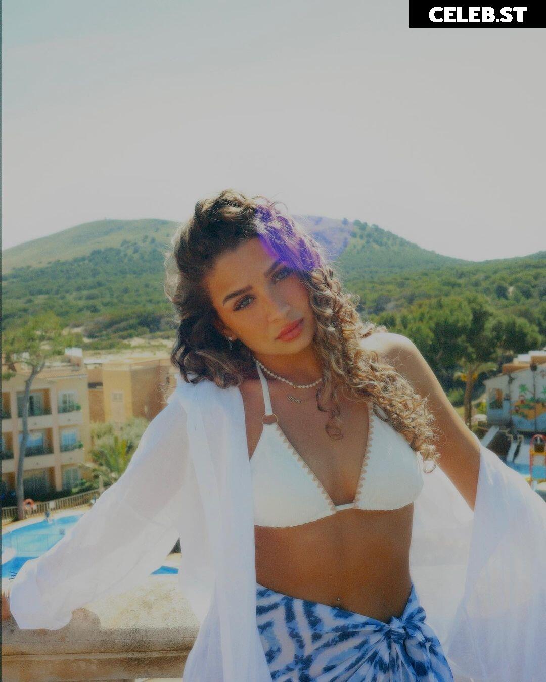 Joana Salamone Image 587504