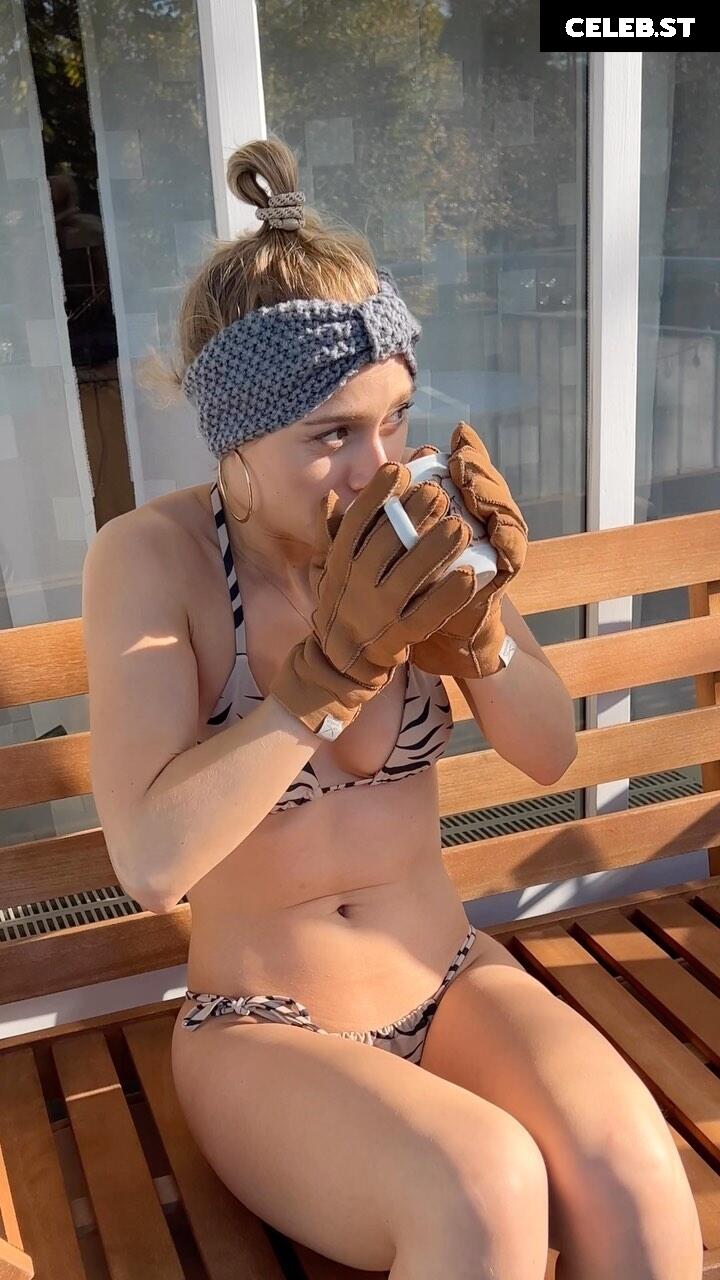 Alina Khani Image 587332