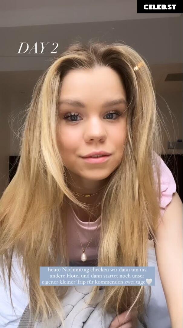 Lea Peach Image 585654