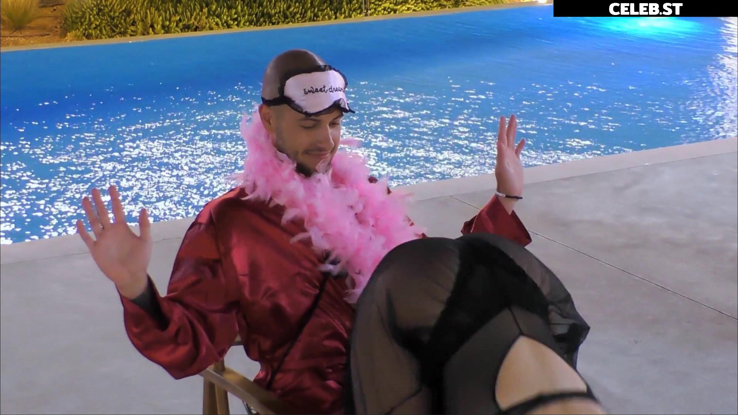 laura__pkr Image 585183