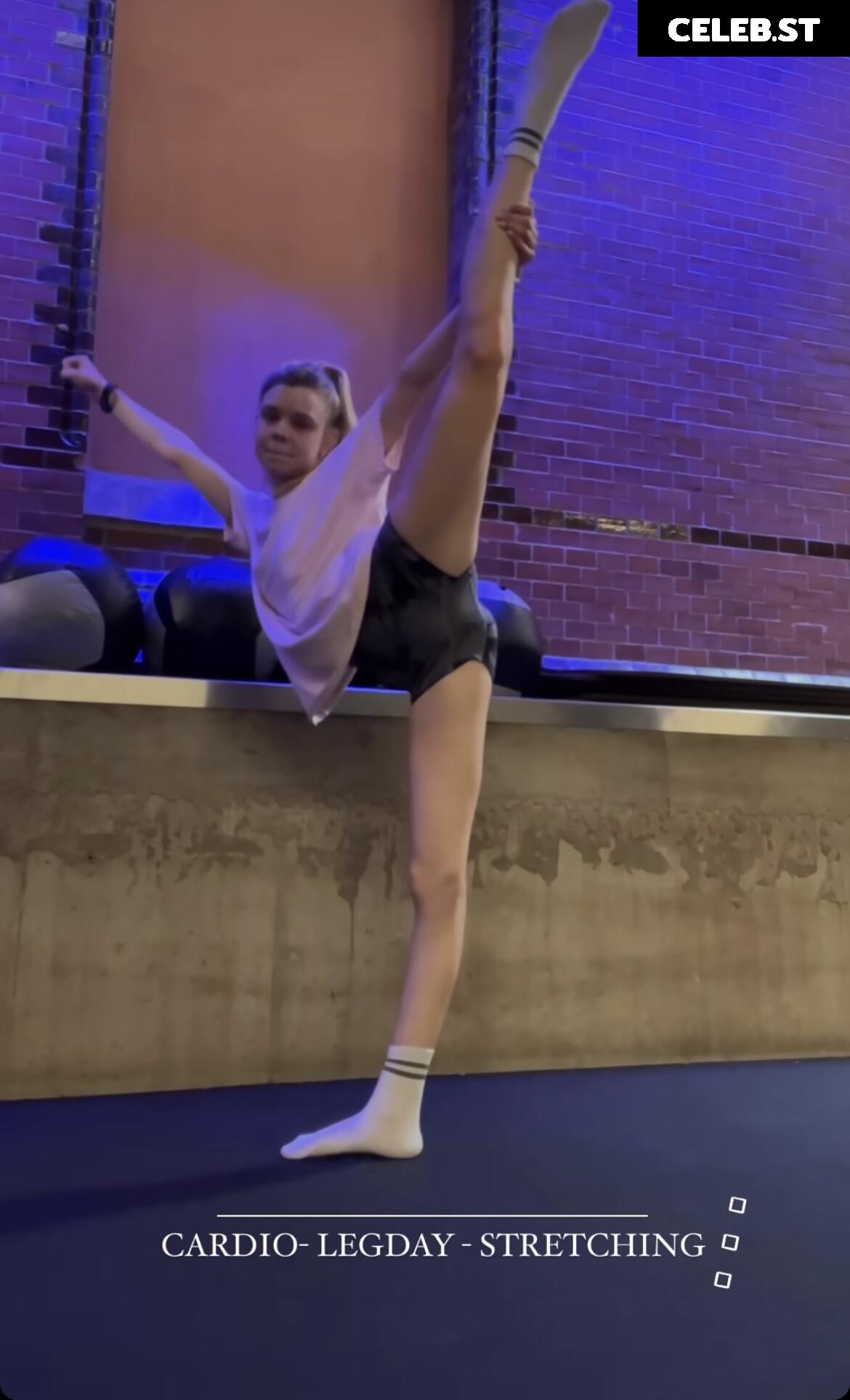 Lea Peach Image 585949