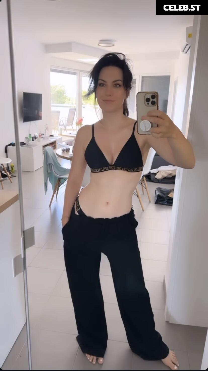 Dani Vinci Image 584502