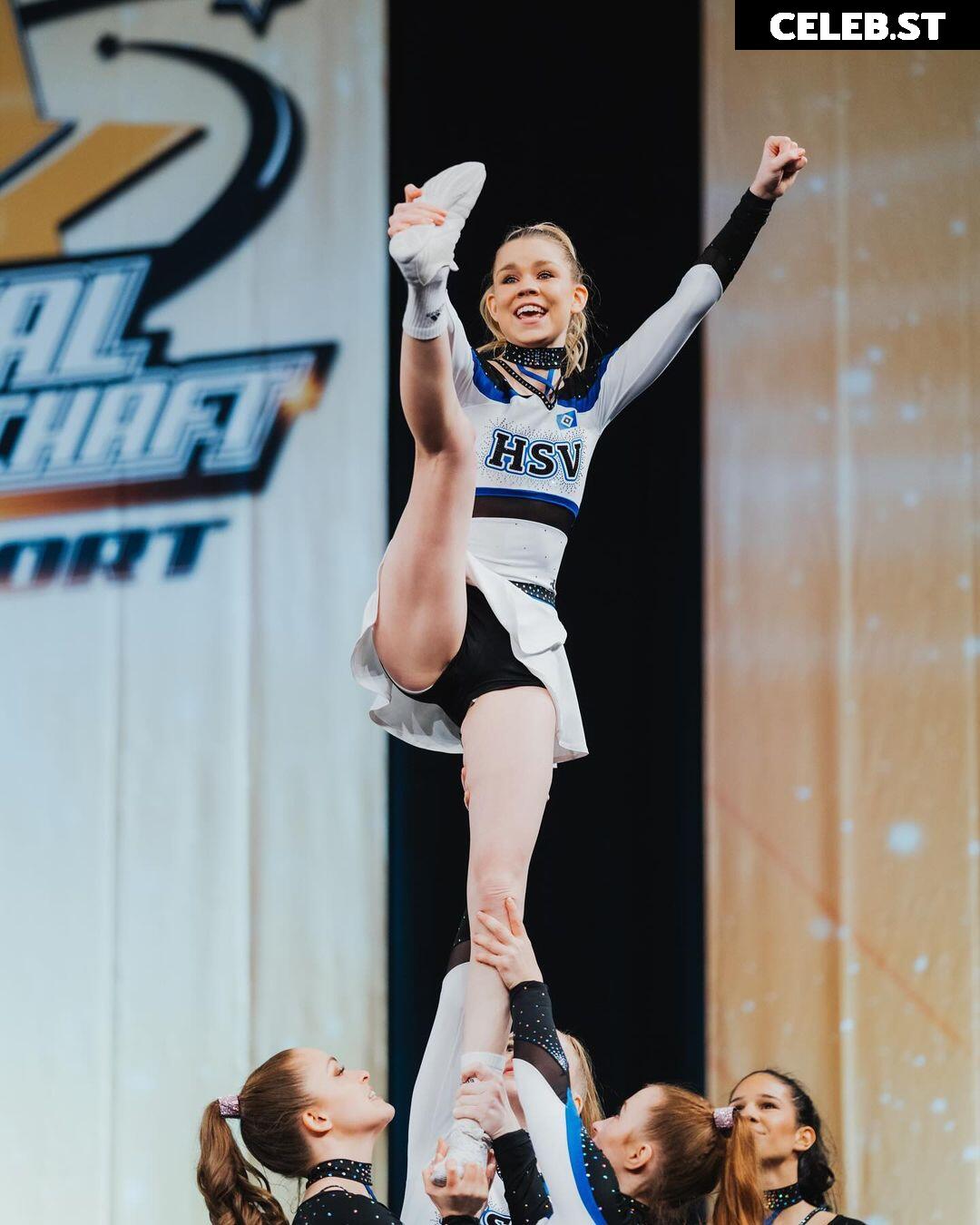 Lea Peach Image 582553