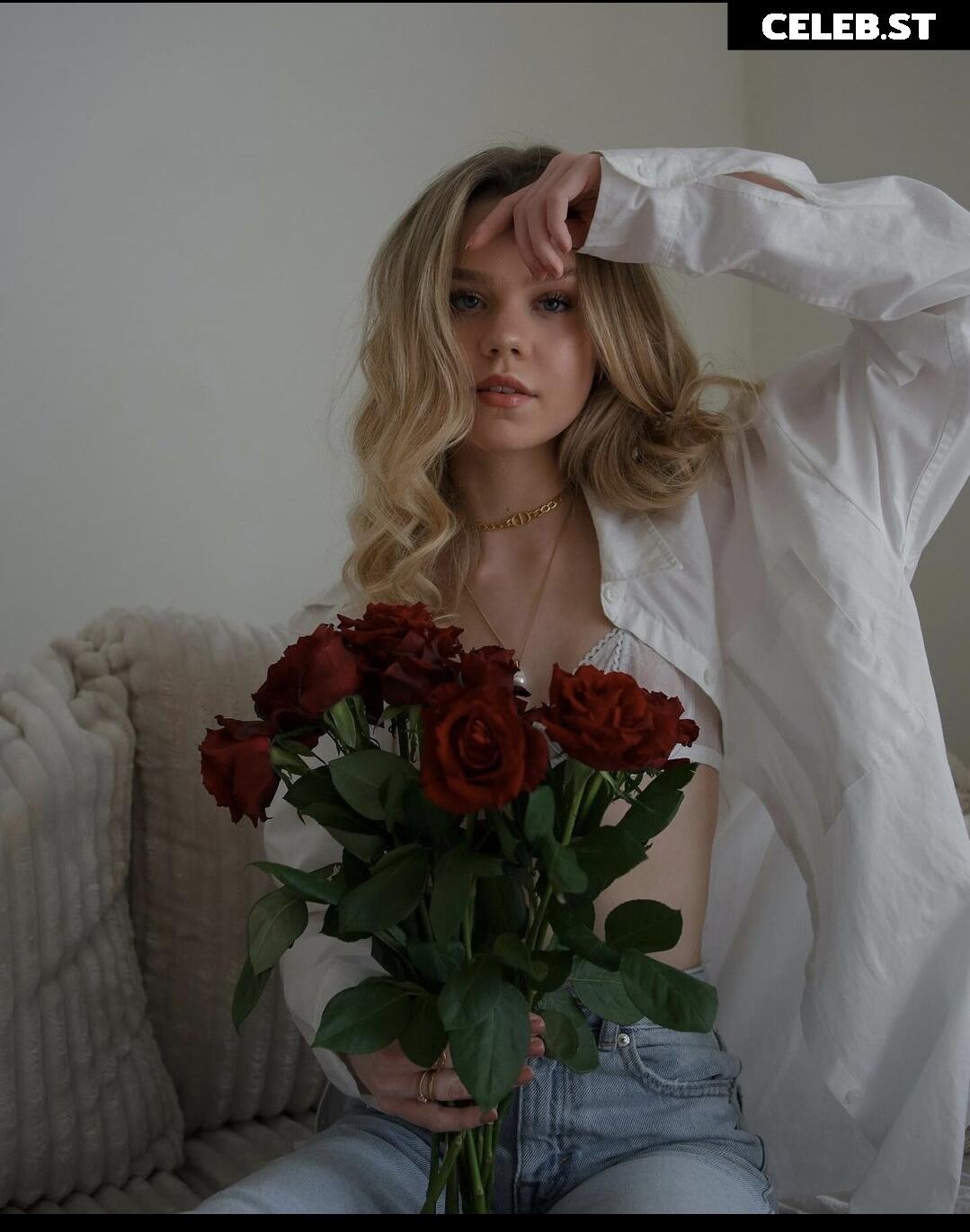 Lea Peach Image 582316