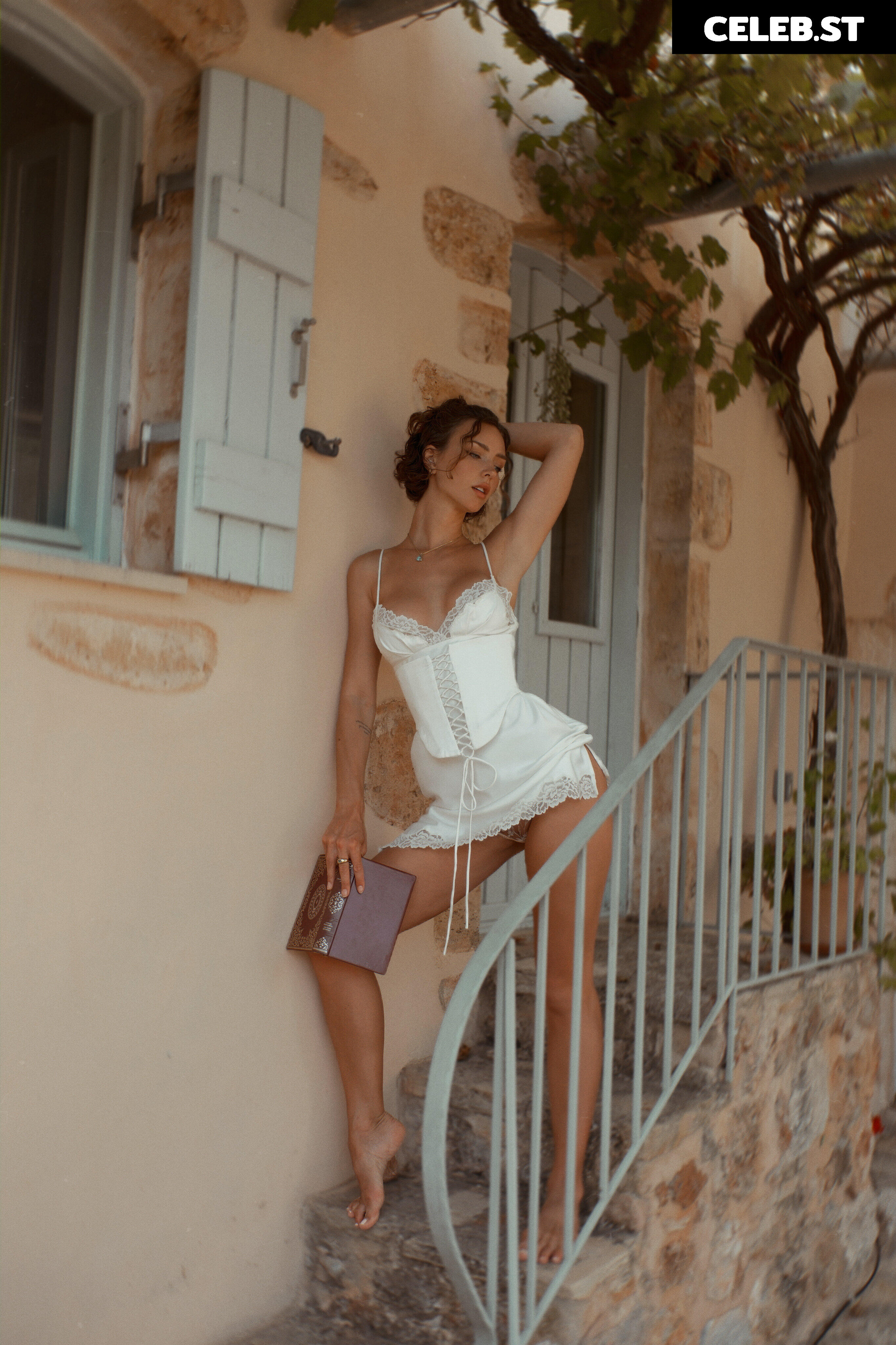 Rachel Cook Image 581261