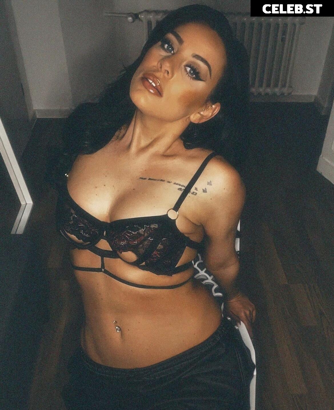 Nicole Morena Image 581950