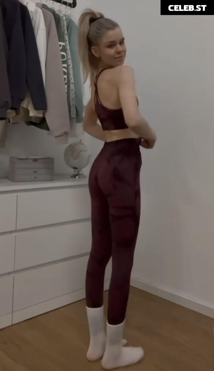 Lea Peach Image 580158