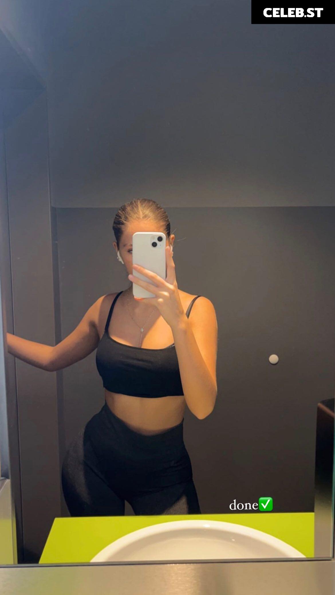 laraemiii Image 599691