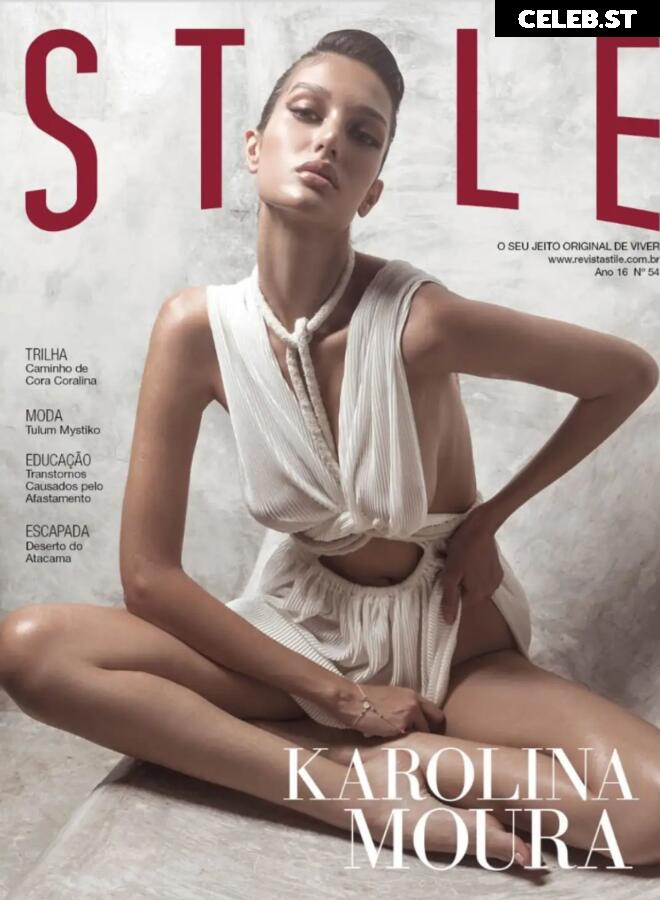Karolina Moura Image 597852