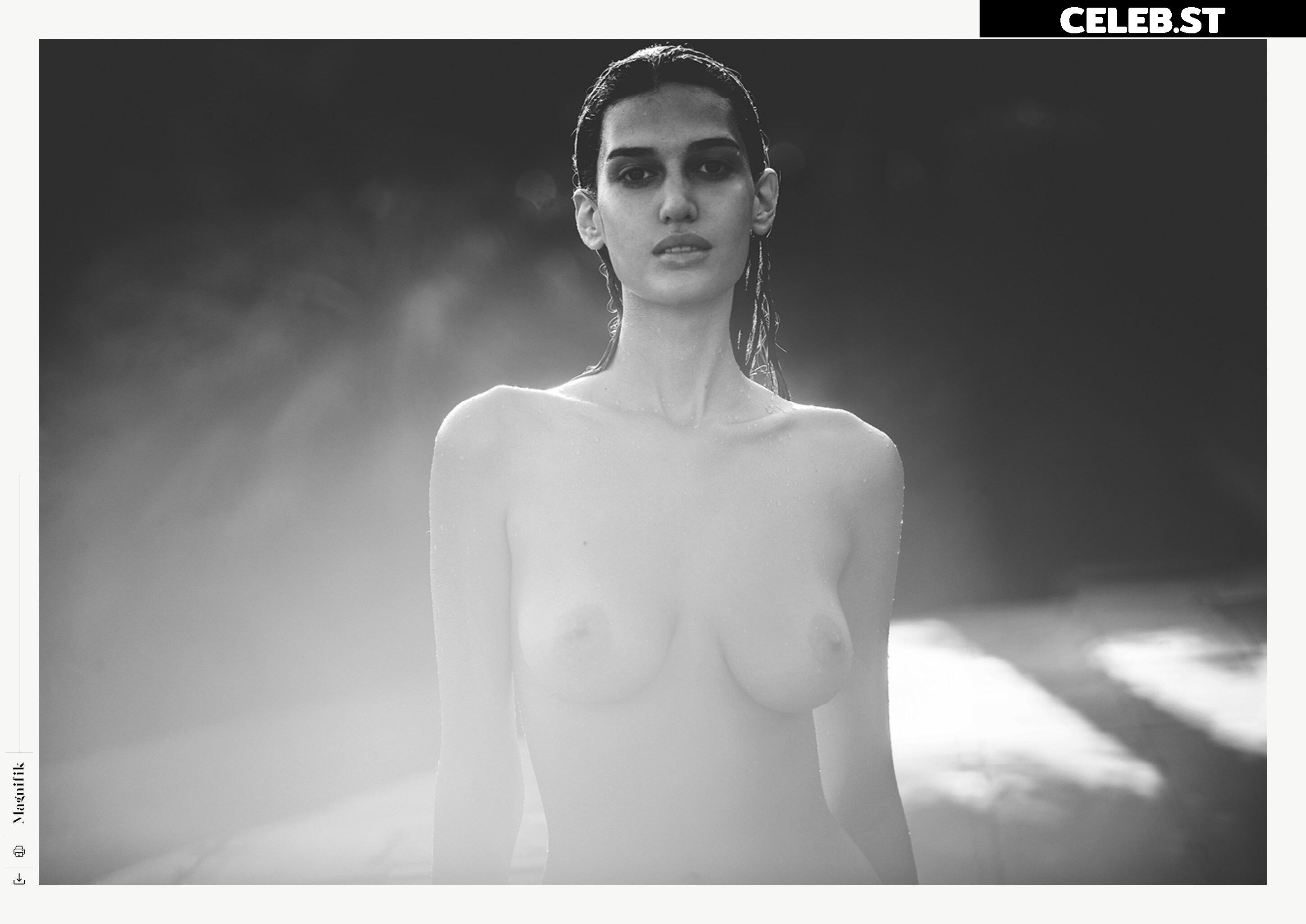 Karolina Moura Image 596653