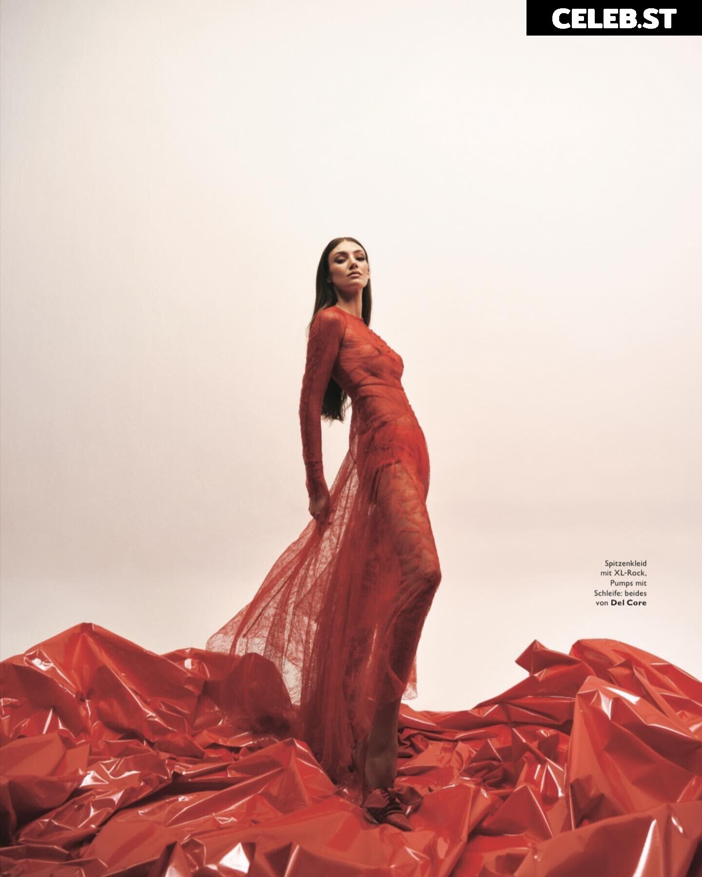 Lorena Rae Image 596842