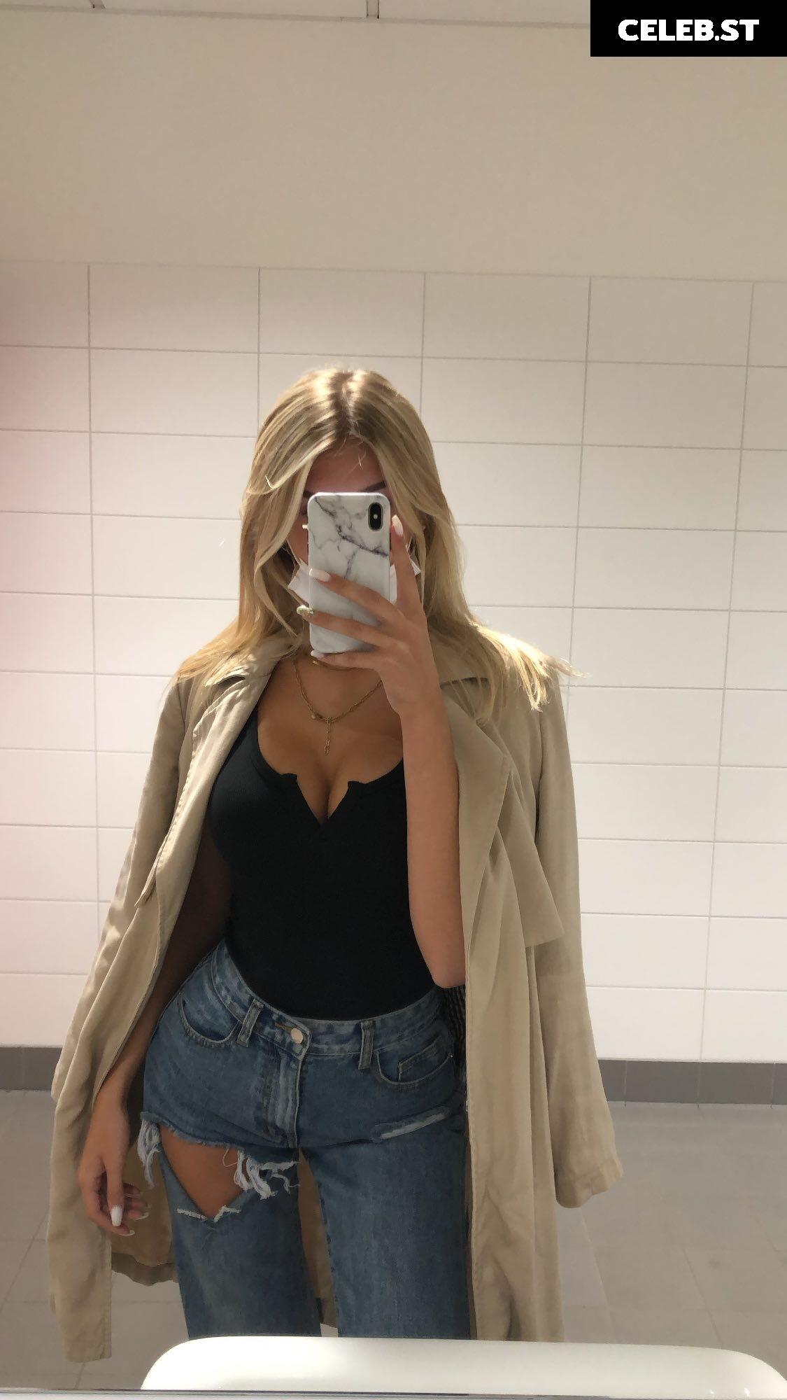 Sophie Schnur Image 595185