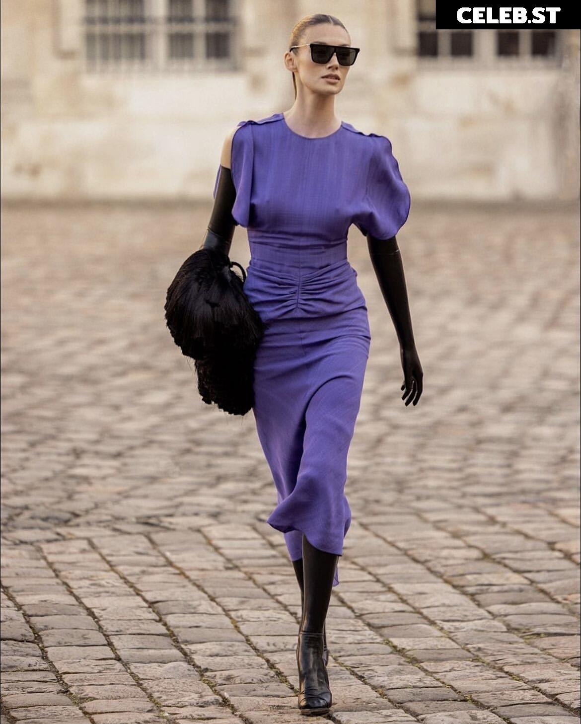 Lorena Rae Image 593424