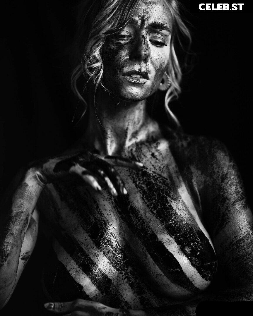 sandra.amaliaw Image 593250