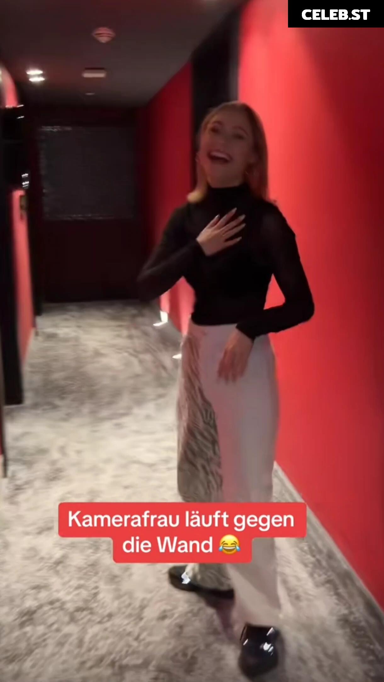 Alina Khani Image 590612