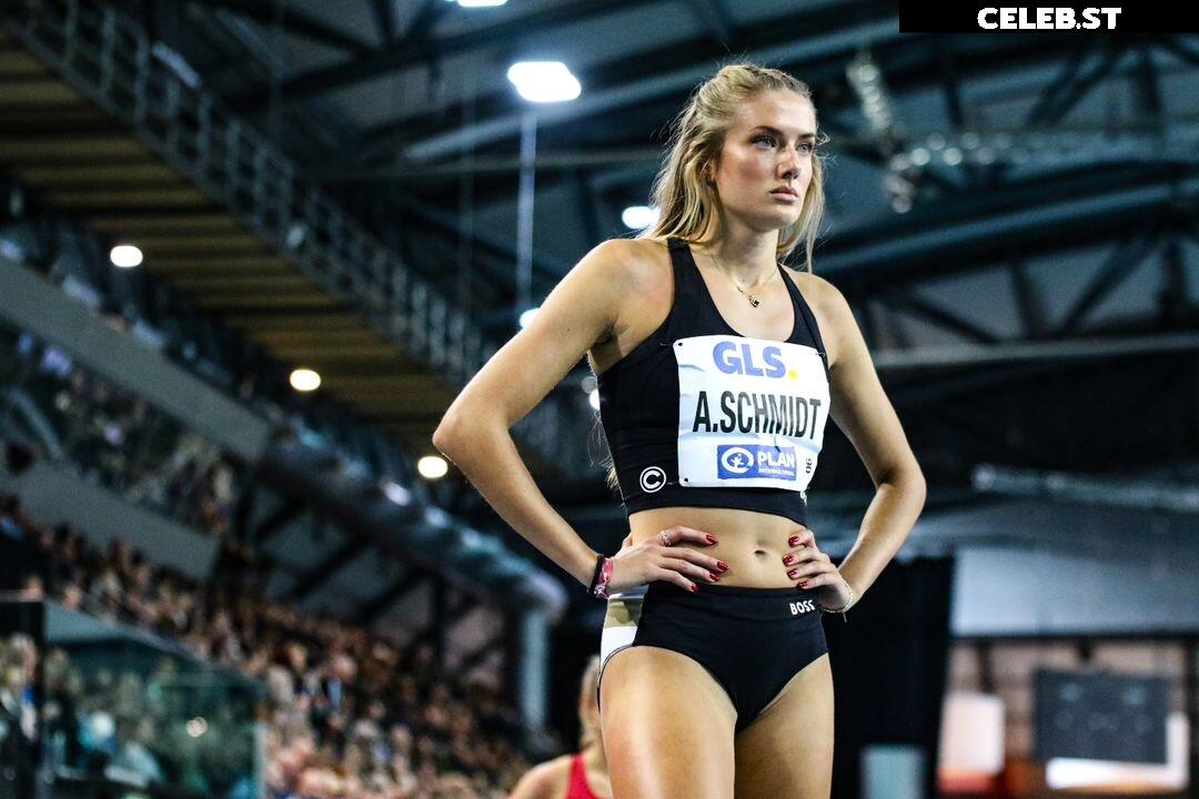 Alica Schmidt Image 549751