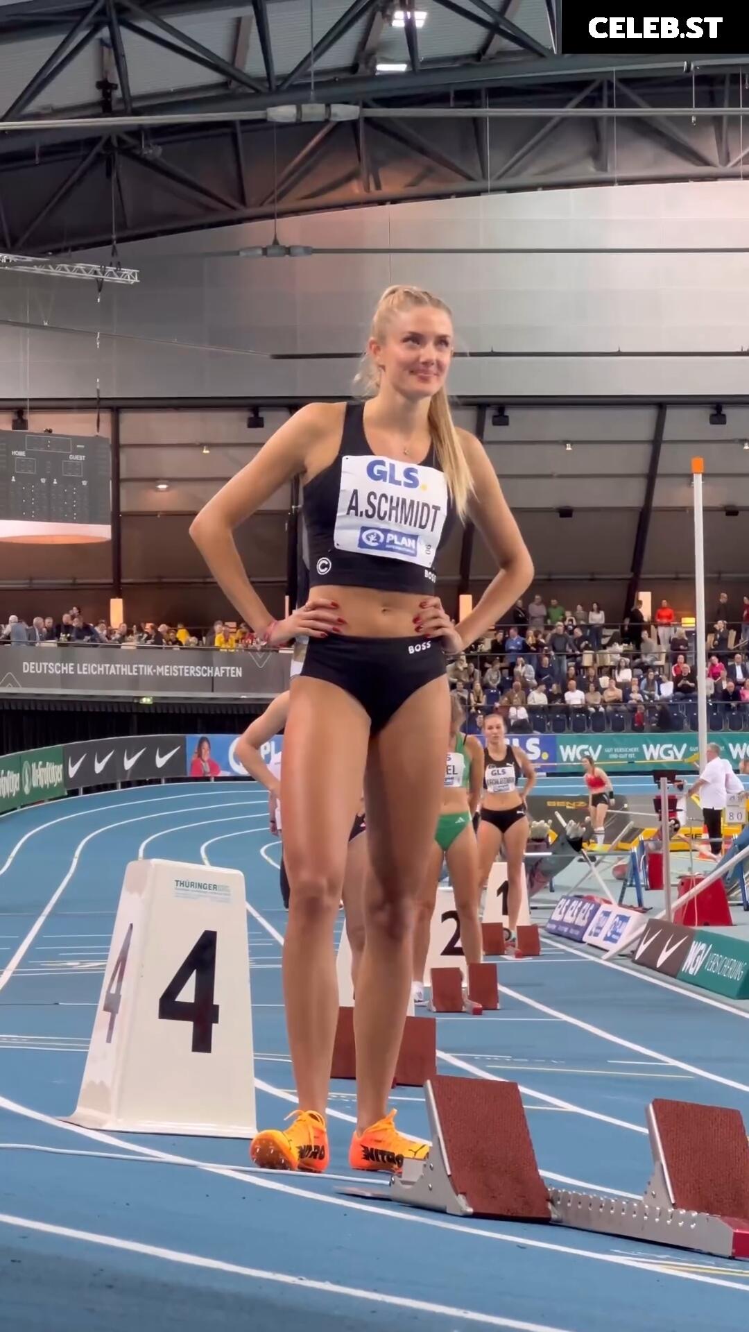 Alica Schmidt Image 549984