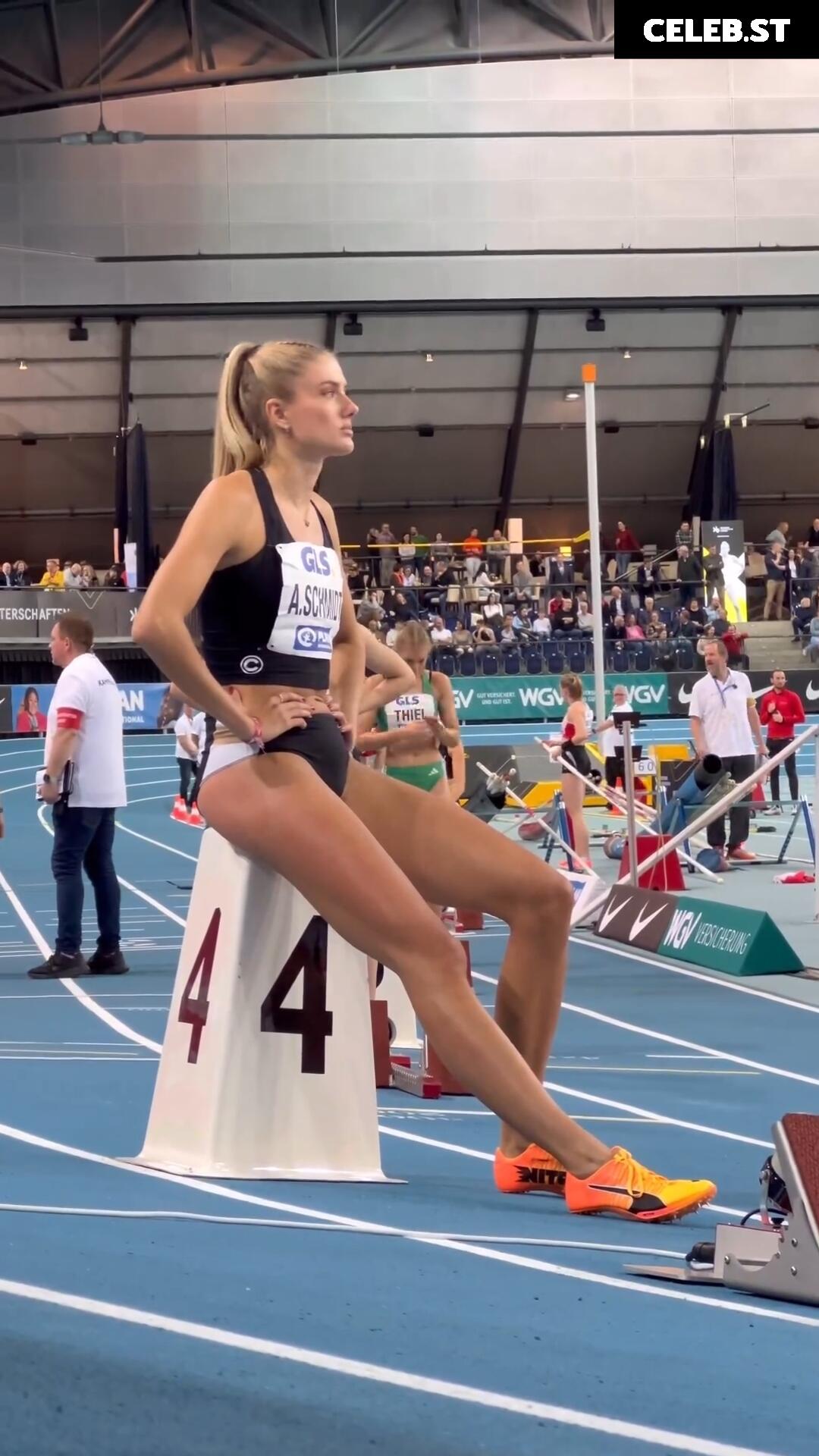 Alica Schmidt Image 549964