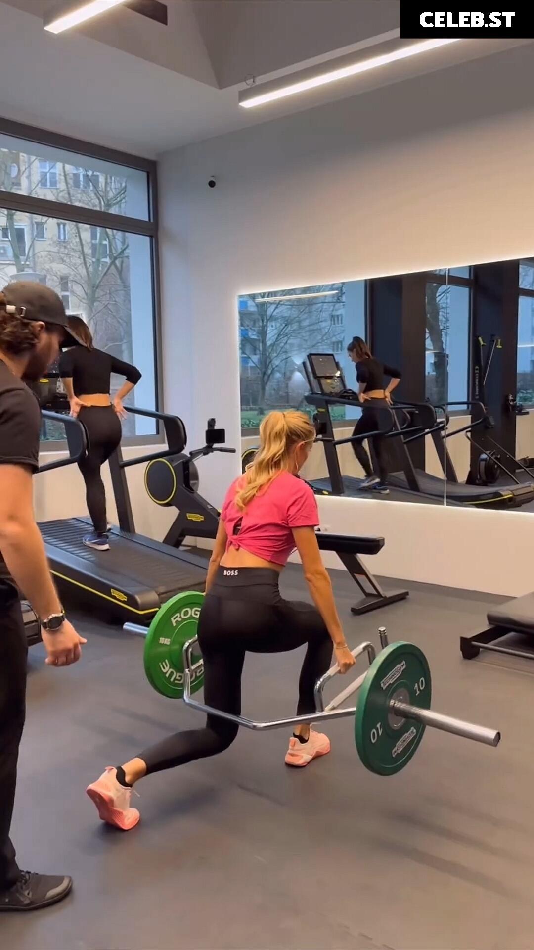 Alica Schmidt Image 547614