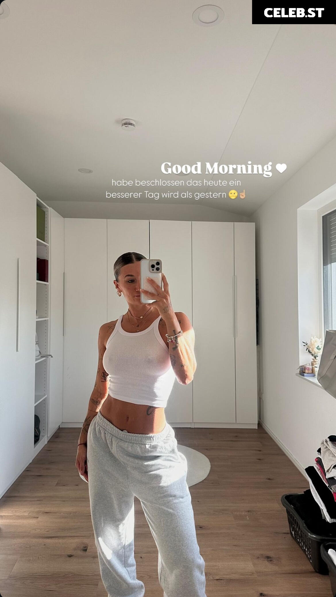 Lenaajoy Image 547413